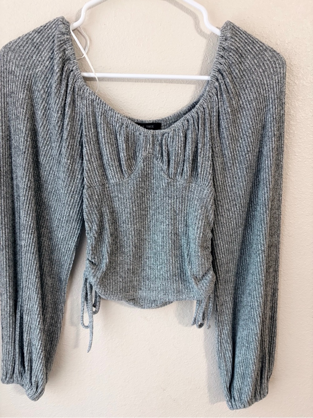 Ribbed Scoopneck Long-Sleeve Top - Gray